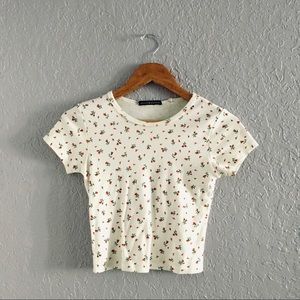 (SOLD) Brandy Melville Floral Ashlyn Top